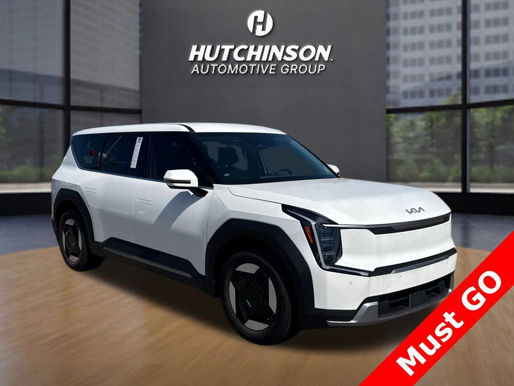 New 2024 Kia EV9 Light RWD image 1