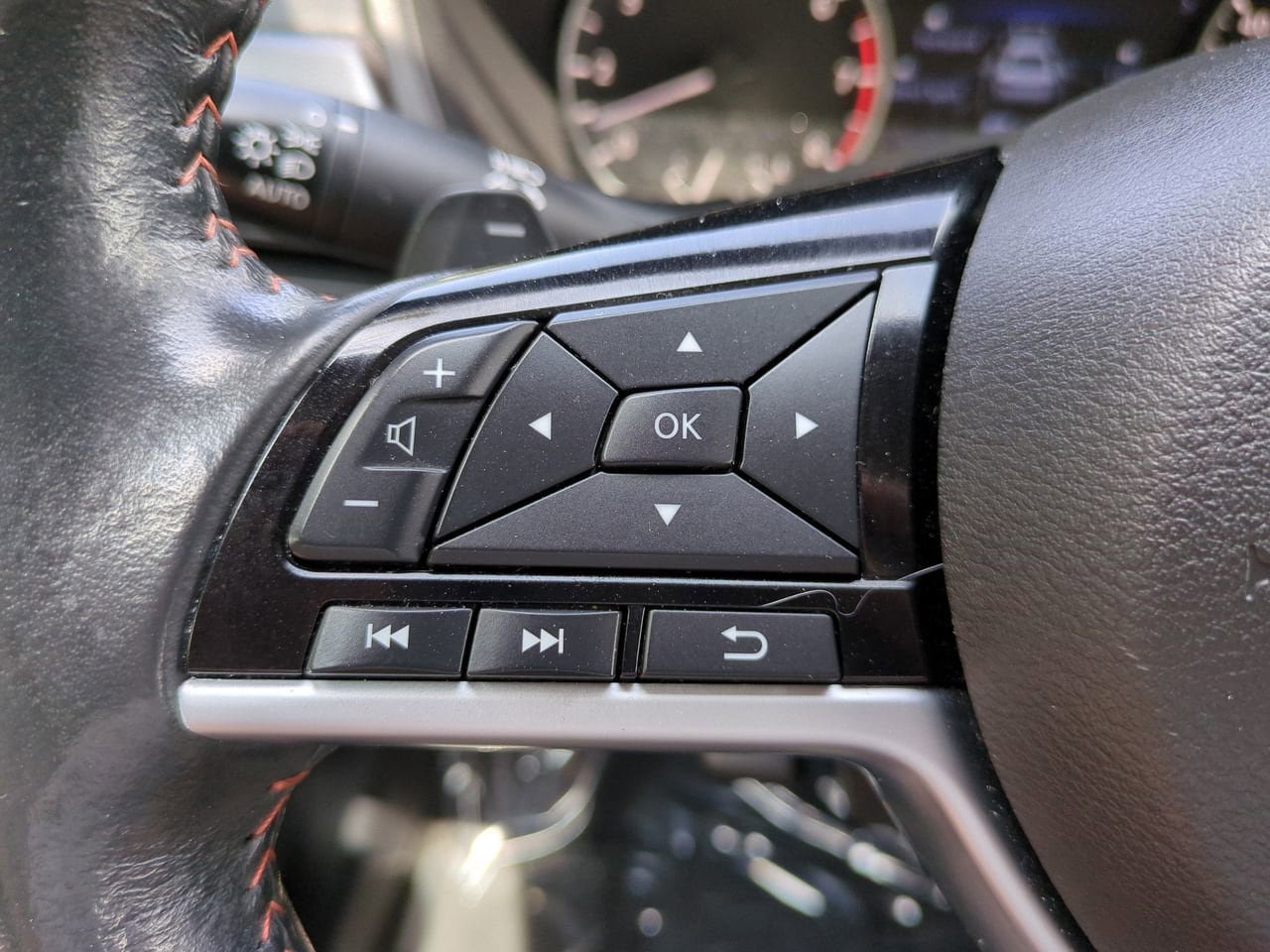 Used 2024 Nissan Altima 2.5 SR FWD image 22
