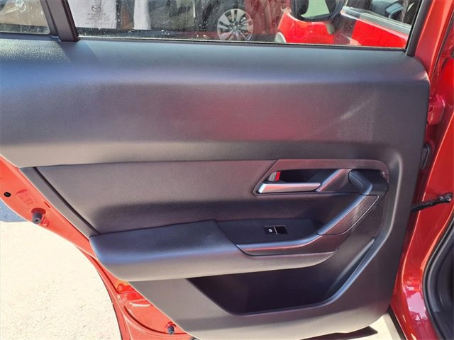 Used 2024 MAZDA CX-50 AWD 2.5 S w/ Preferred Package image 7