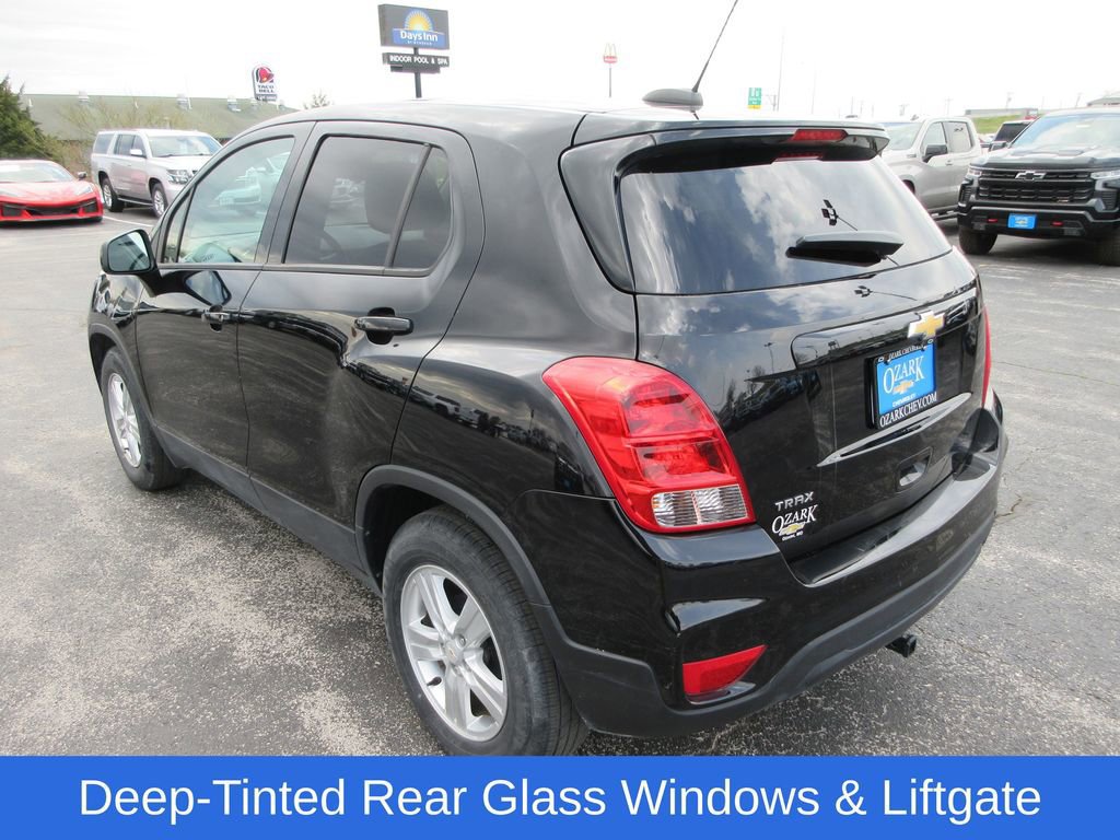 Certified 2021 Chevrolet Trax LS w/ Tint and Cruise Package image 3