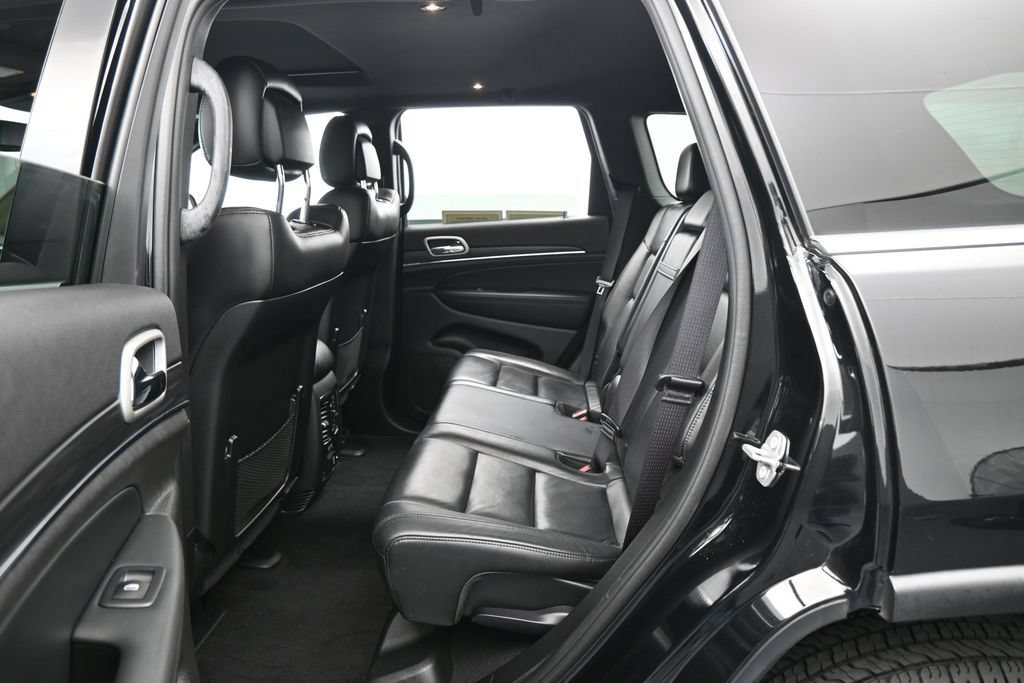 Used 2021 Jeep Grand Cherokee Limited RWD image 30