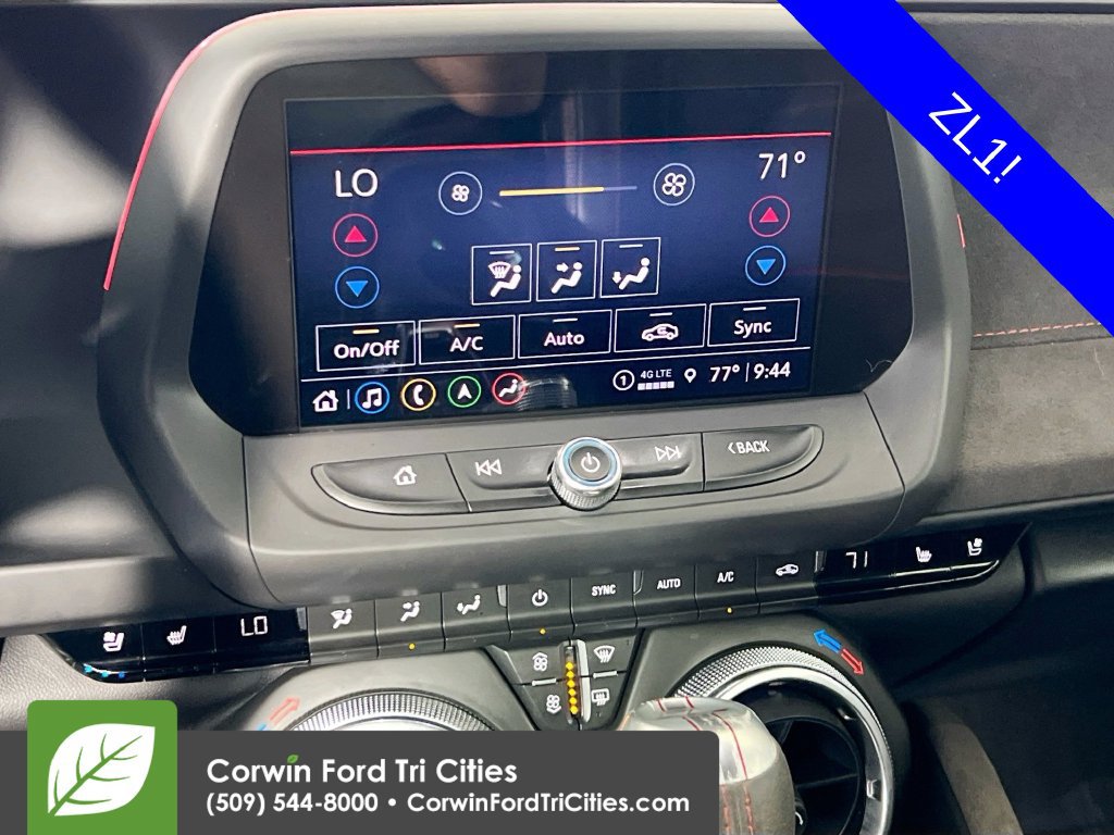 Used 2022 Chevrolet Camaro ZL1 RWD image 8