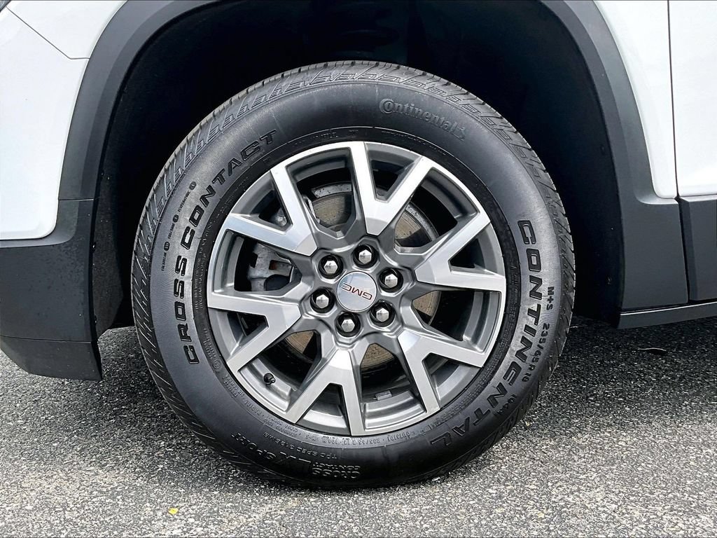 Used 2023 GMC Acadia SLE AWD/4WD image 7