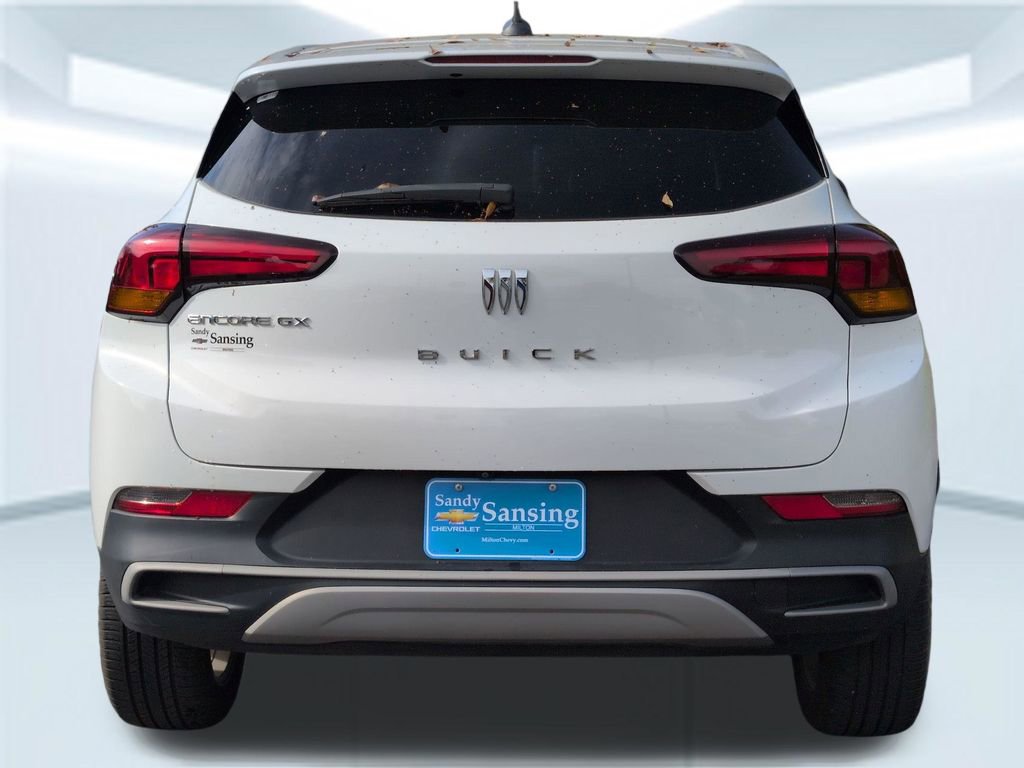 Used 2024 Buick Encore GX Preferred w/ Advanced Technology Package FWD image 5
