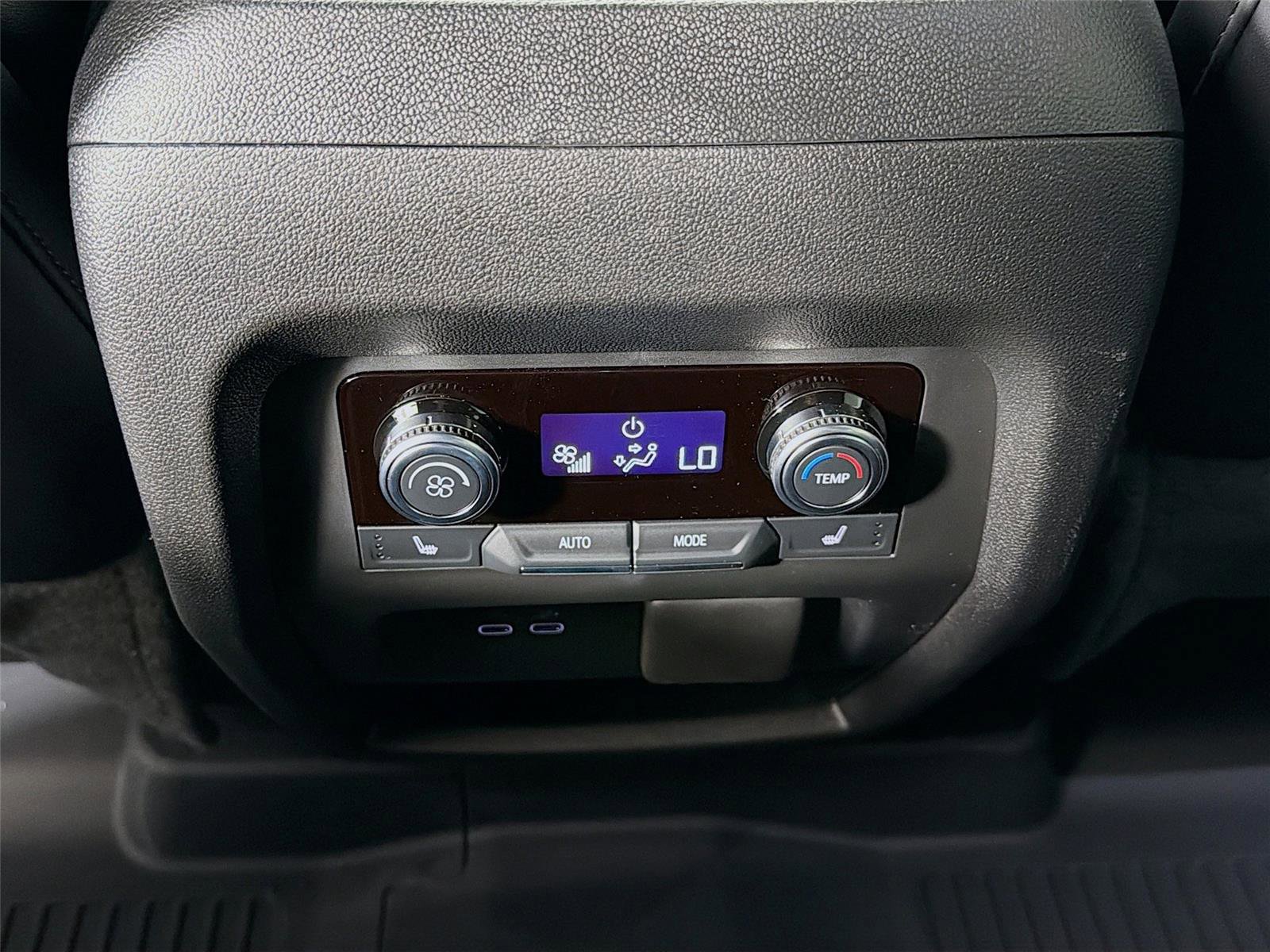 New 2026 GMC Acadia Denali w/ Super Cruise Package image 27