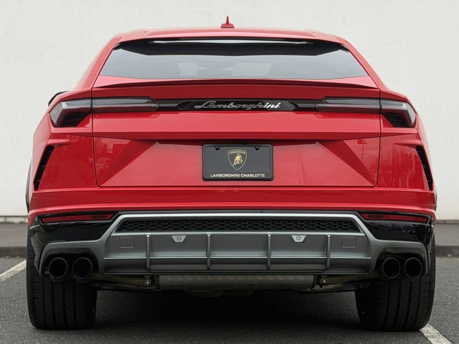 Used 2020 Lamborghini Urus image 6