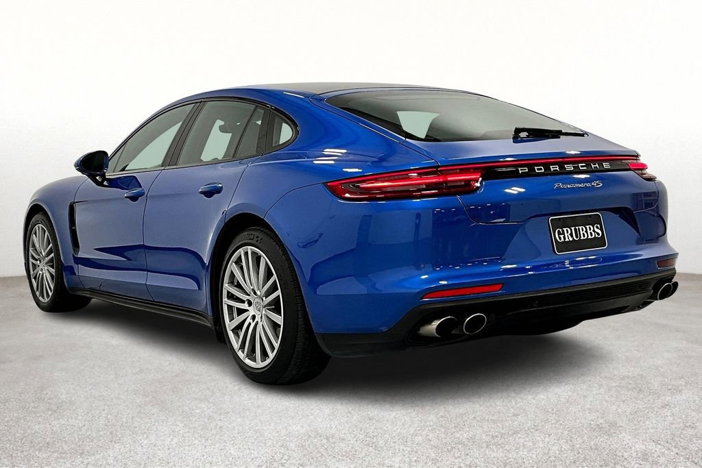 Used 2018 Porsche Panamera 4S image 15