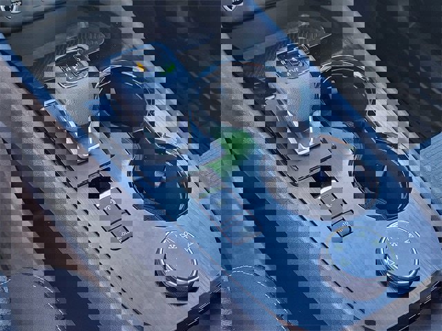 Used 2023 Nissan Rogue SV image 18