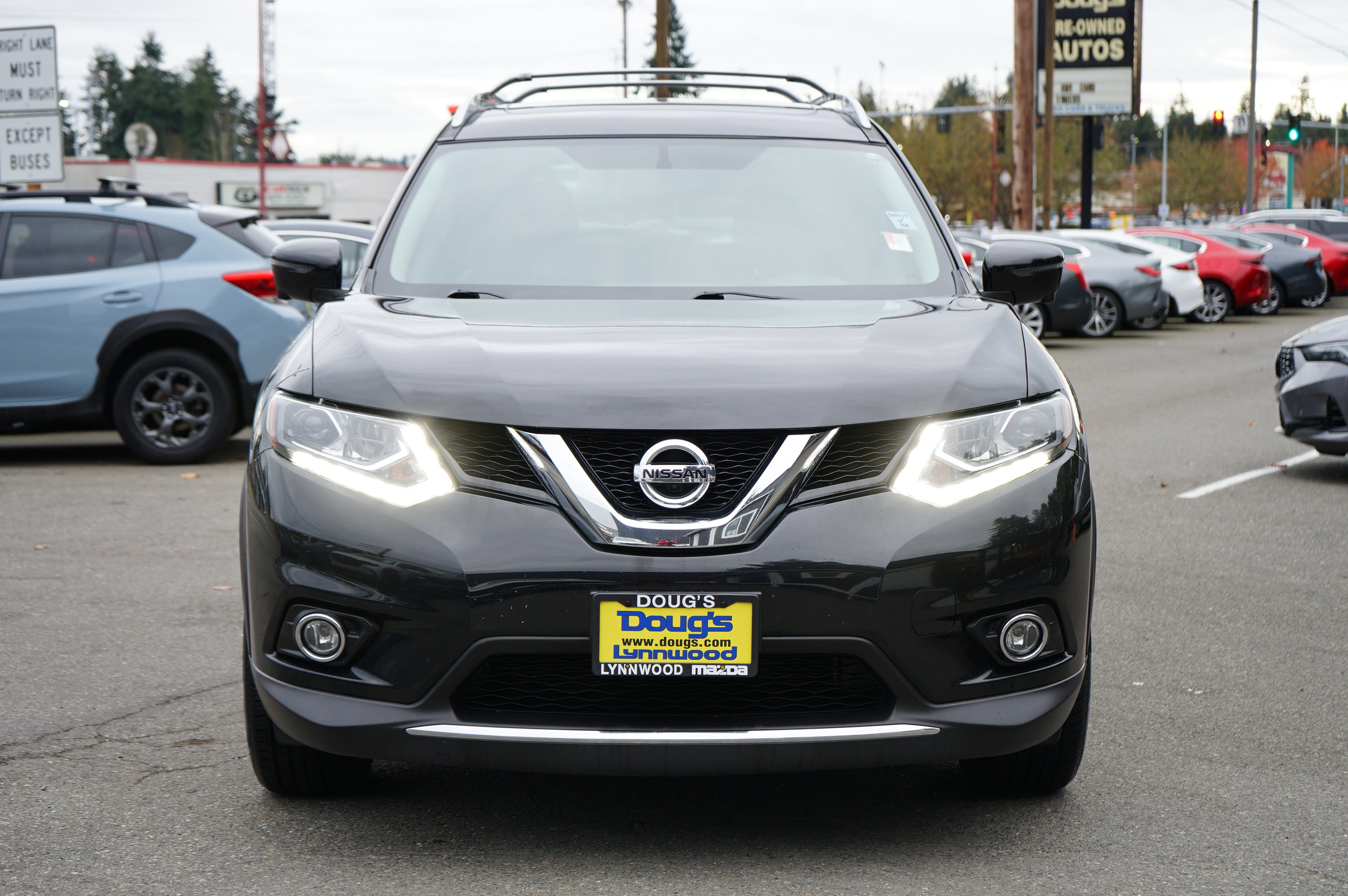 Used 2016 Nissan Rogue SL w/ SL Premium Package image 9