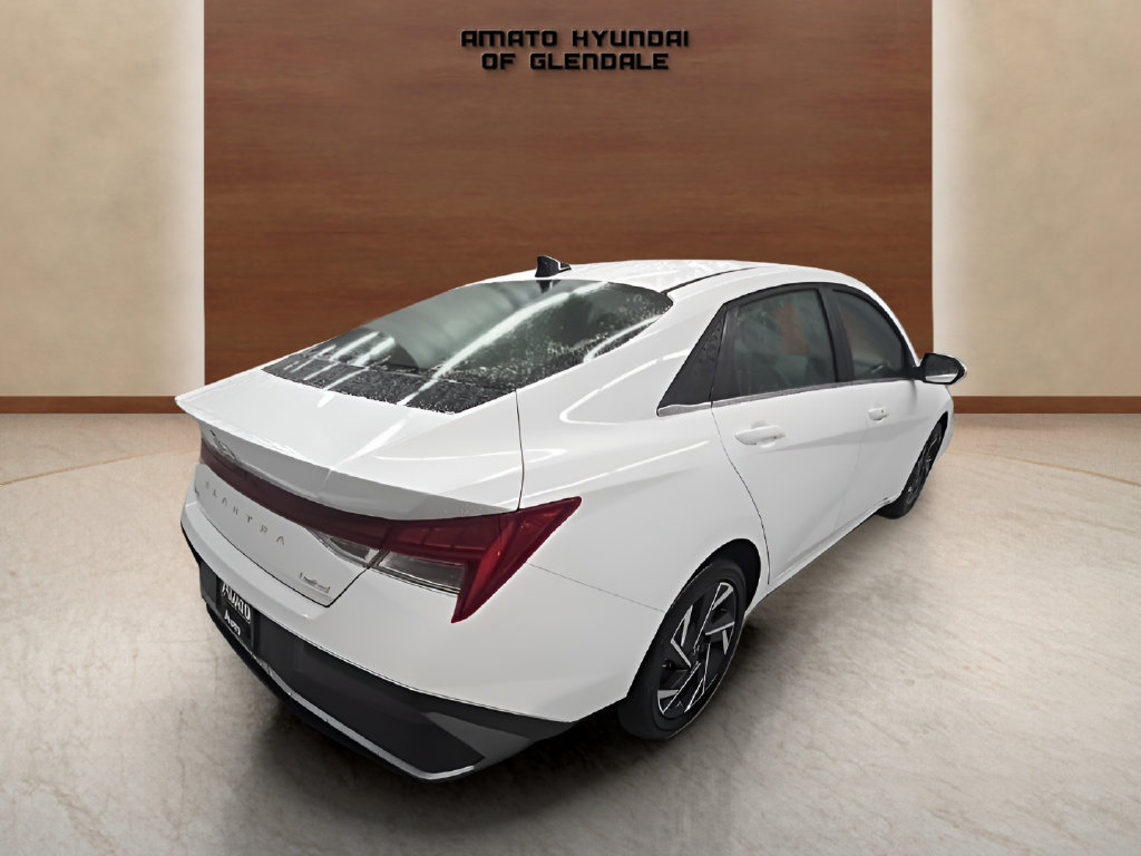 New 2026 Hyundai Elantra Limited FWD image 7