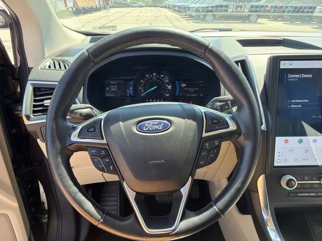 Used 2022 Ford Edge Titanium w/ Equipment Group 301A AWD/4WD image 27