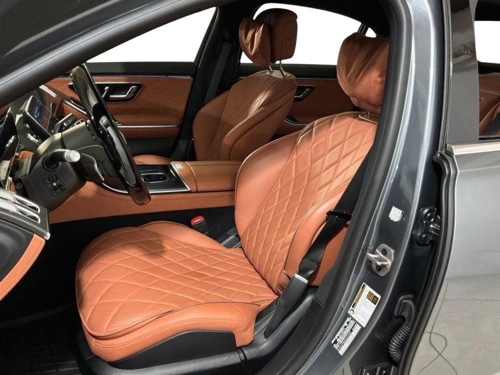 Used 2025 Mercedes-Benz S 580 4MATIC Sedan image 5