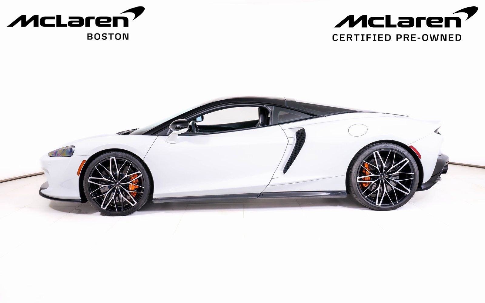 Used 2023 McLaren GT image 2