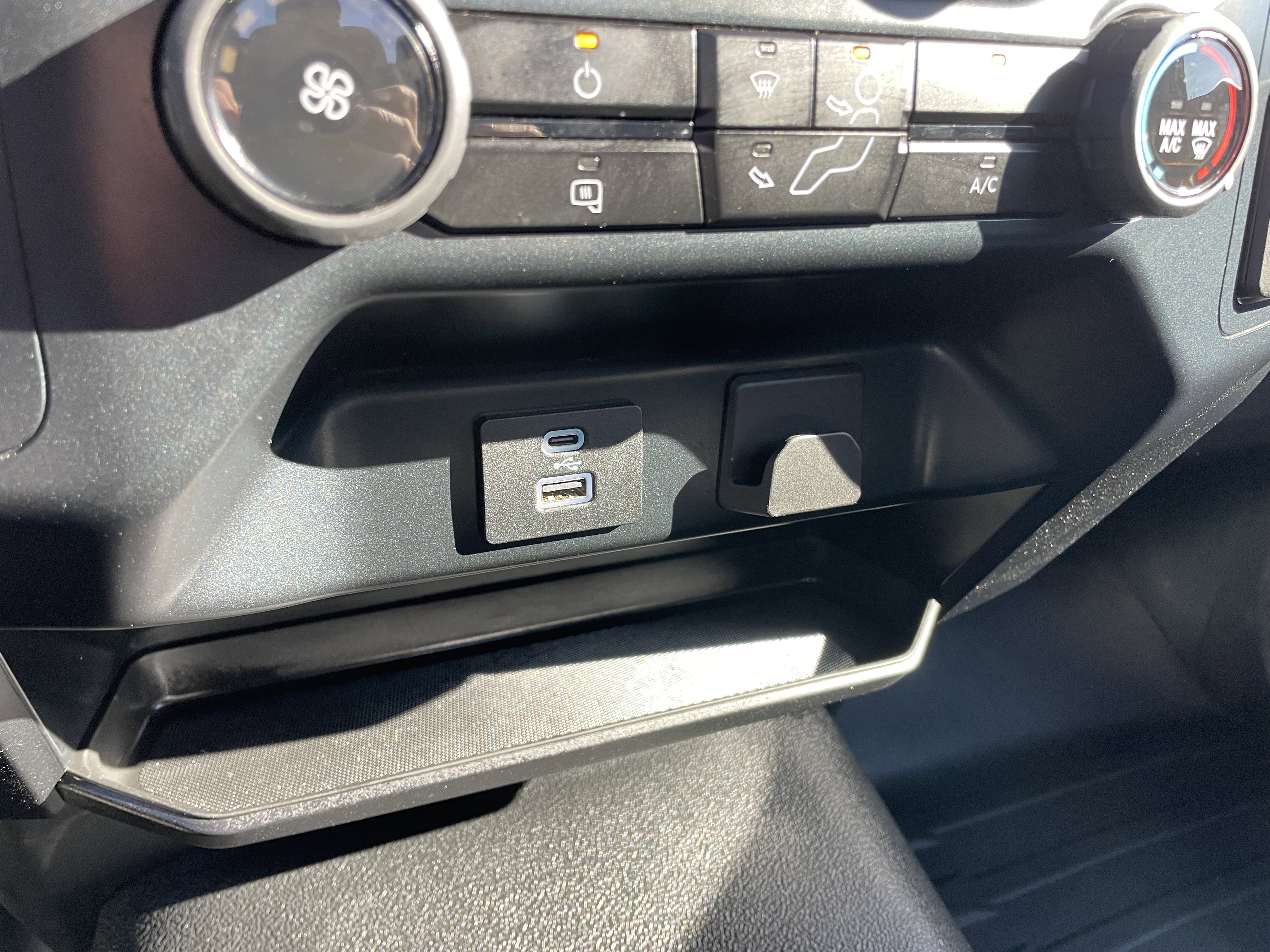 Used 2024 Ford F150 XL image 27