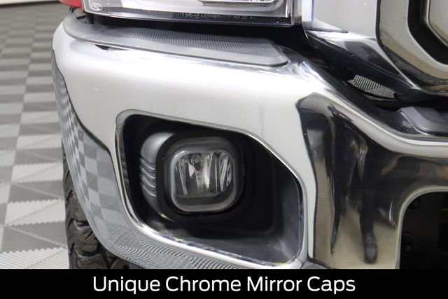 Used 2016 Ford F250 Lariat w/ Chrome Package image 14