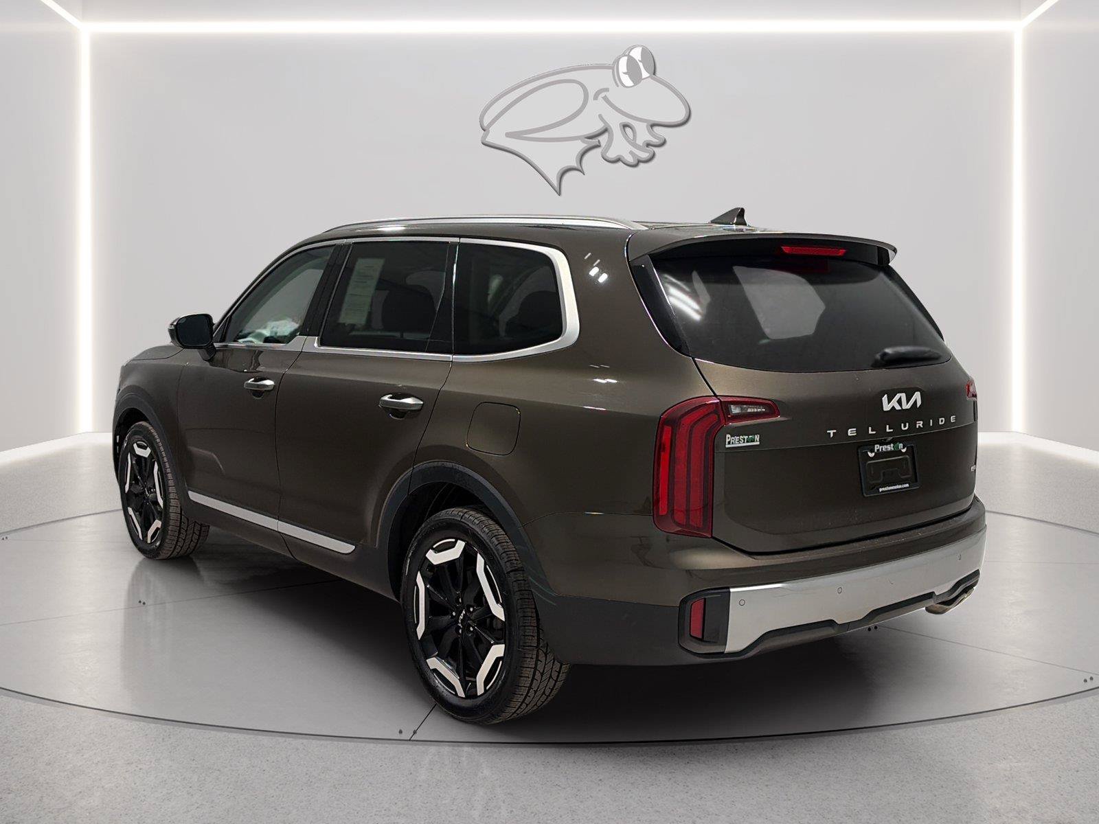 Used 2023 Kia Telluride S w/ S Sunroof Package AWD/4WD image 3