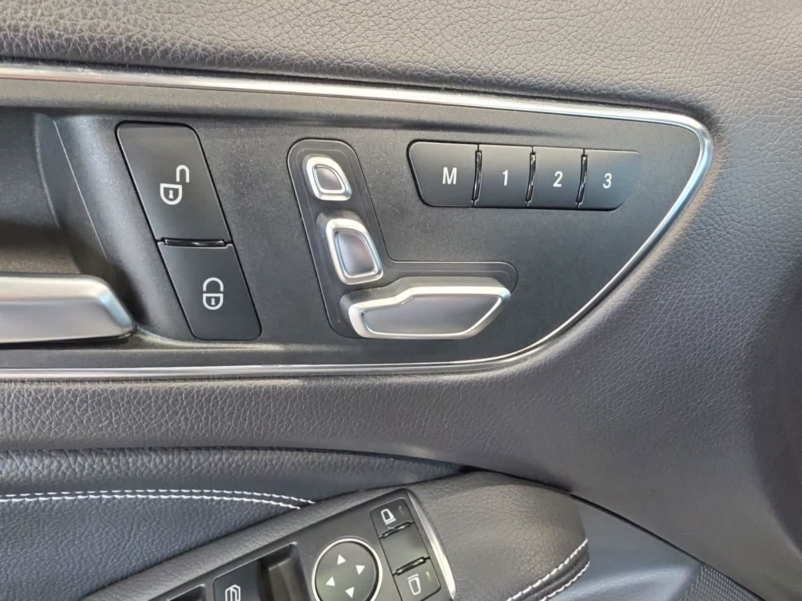 Used 2019 Mercedes-Benz GLA 250 4MATIC image 23