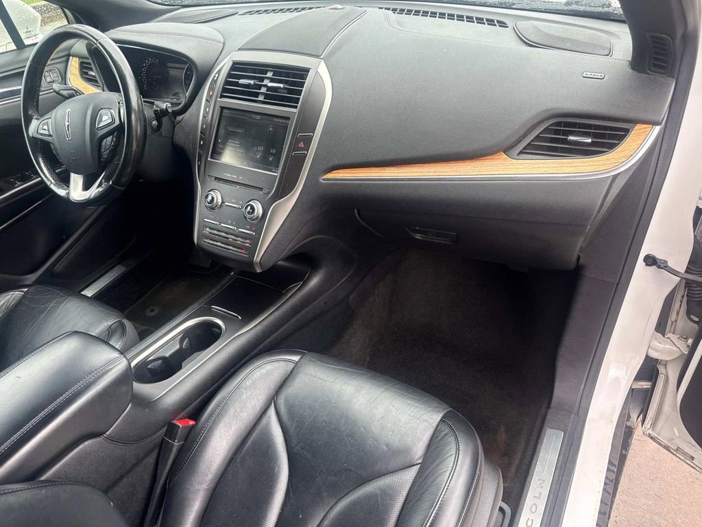 Used 2015 Lincoln MKC AWD w/ Equipment Group 101A Select image 19