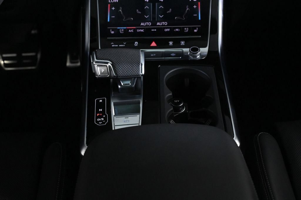 Used 2023 Audi SQ7 Prestige w/ Prestige Package AWD/4WD image 14