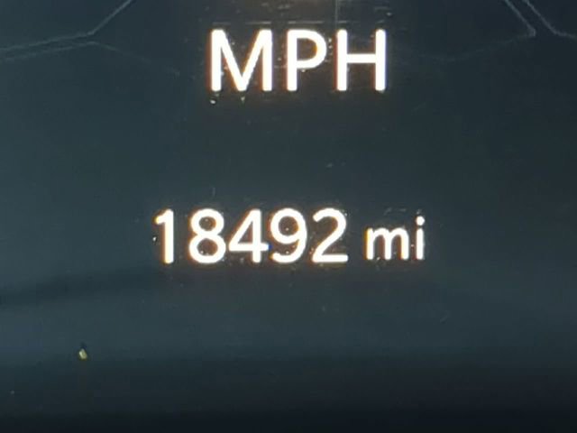 Used 2024 Jeep Compass Latitude image 32