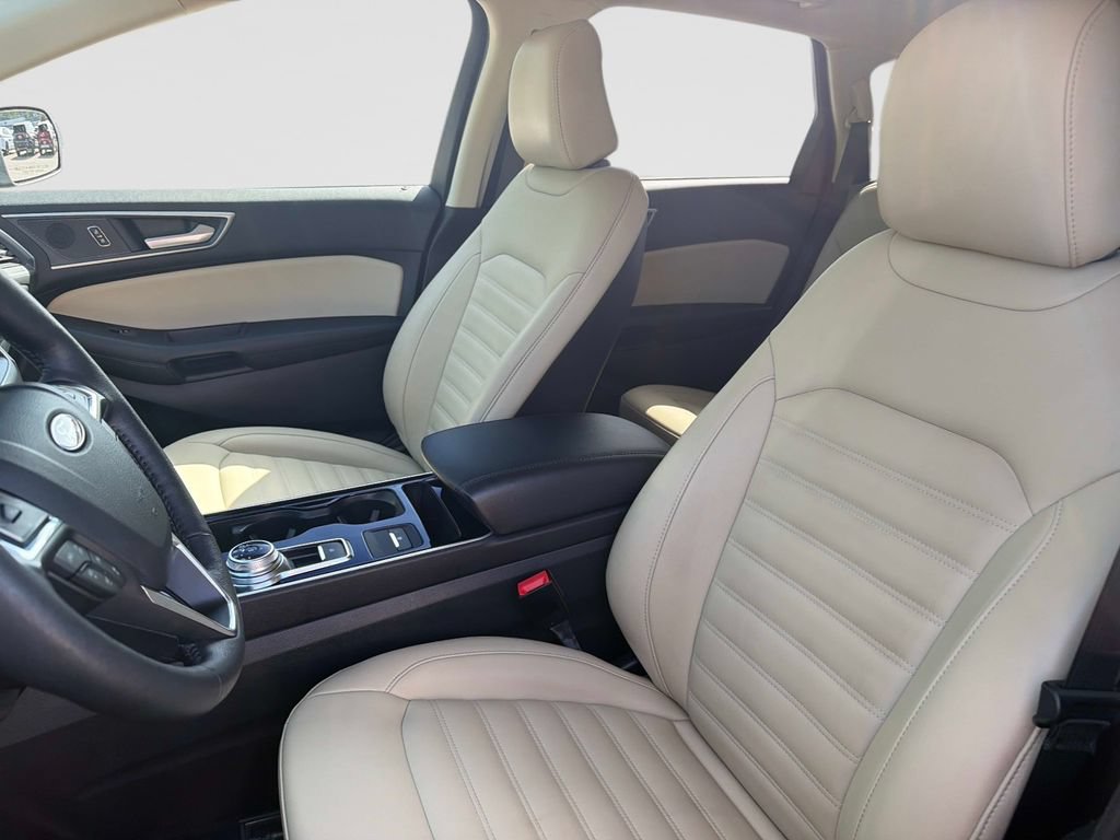 Used 2020 Ford Edge SEL w/ Convenience Package FWD image 21