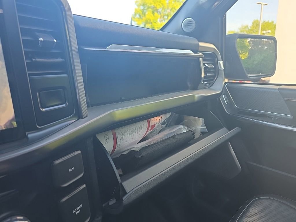 Used 2021 Ford F150 Platinum w/ Equipment Group 701A High image 40