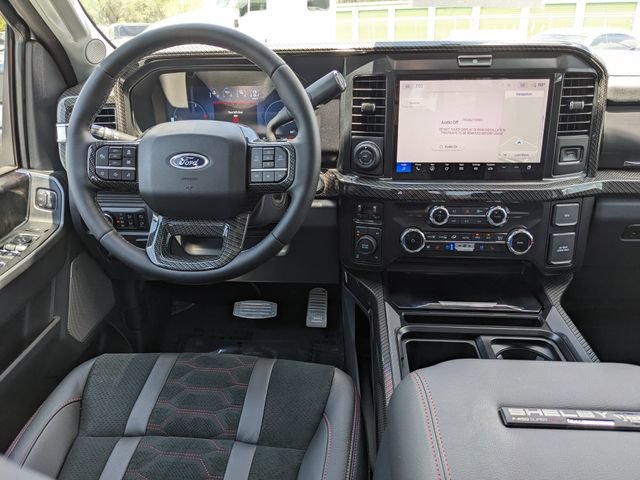New 2026 Ford F250 Lariat w/ Black Appearance Package AWD/4WD image 17