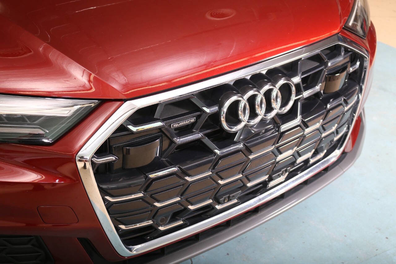 Used 2024 Audi A6 Premium Plus image 11