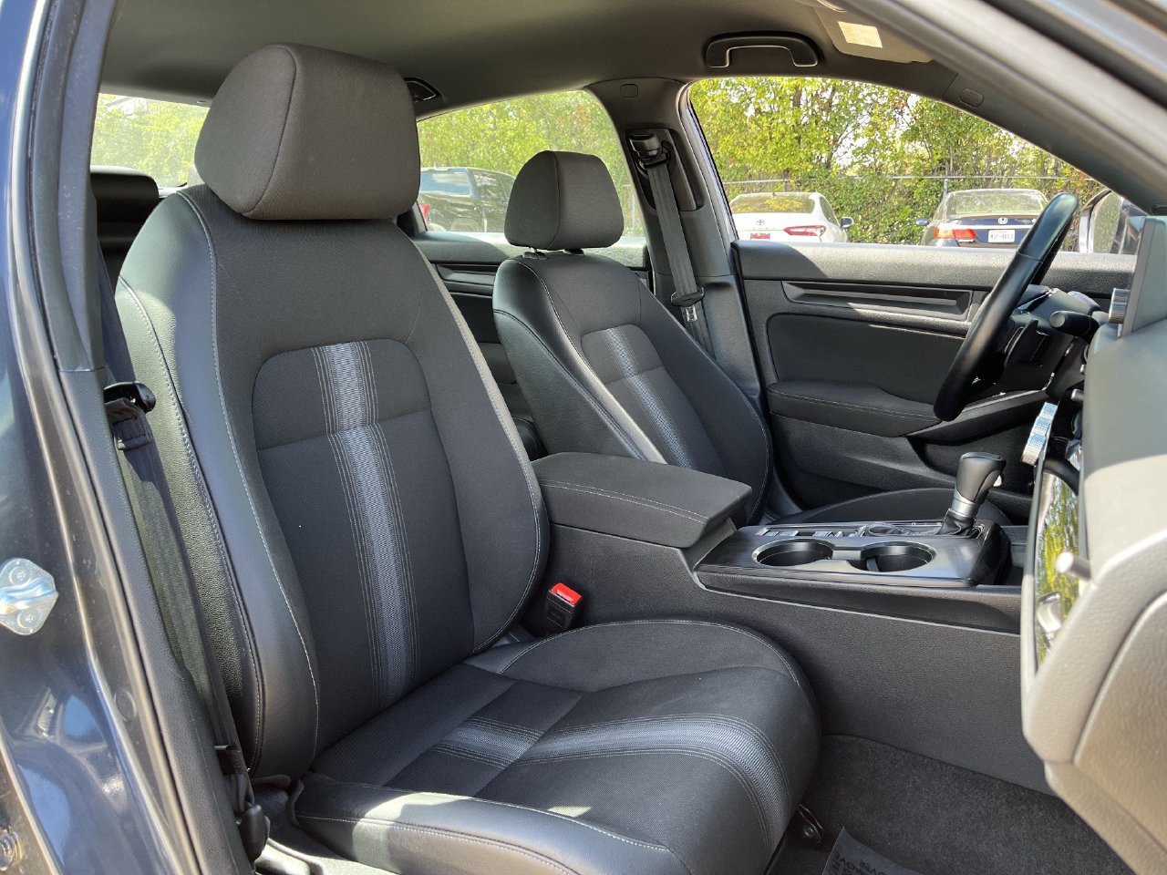 Used 2025 Honda Civic Sport image 24