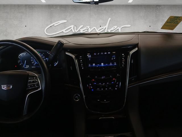 Used 2020 Cadillac Escalade Luxury w/ Escalade Sport Edition AWD/4WD image 20