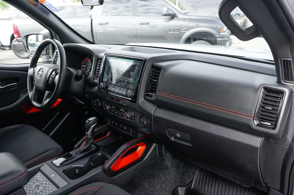Used 2023 Nissan Frontier PRO-4X w/ Pro Convenience Package AWD/4WD image 37