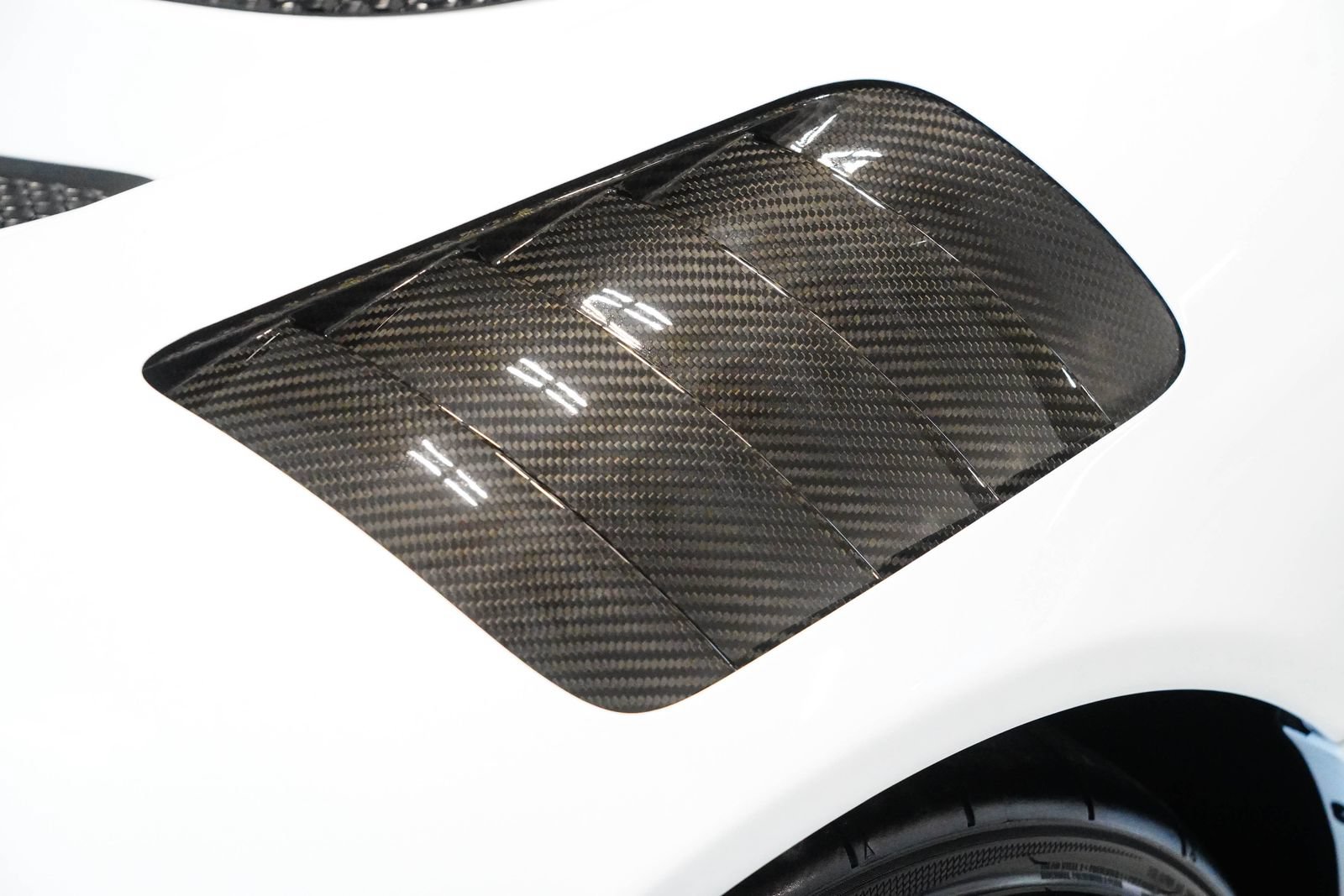 Used 2016 Dodge Viper ACR w/ Extreme Aero Package RWD image 11