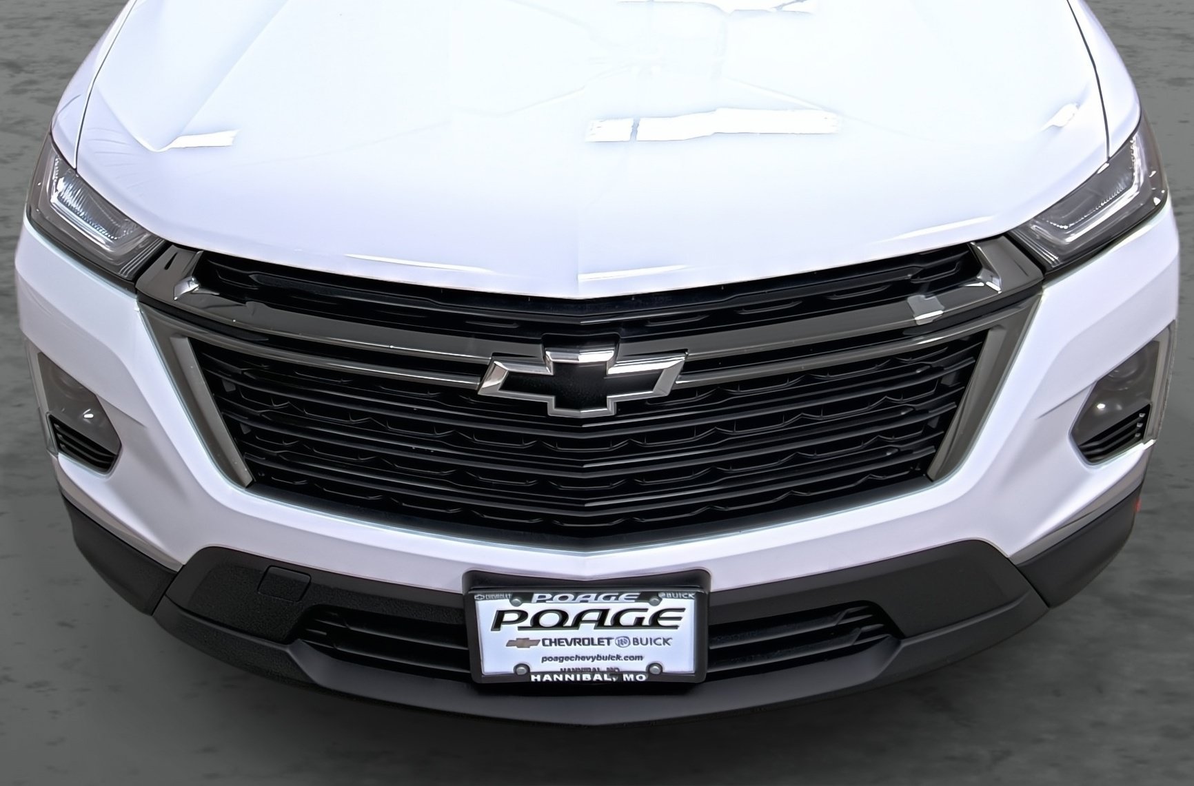 Used 2023 Chevrolet Traverse LT w/ Midnight/Sport Edition FWD image 16