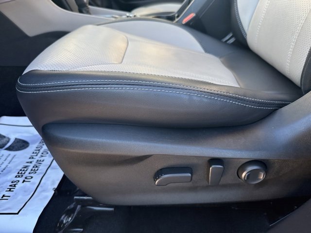 Used 2023 Subaru Forester Limited image 16