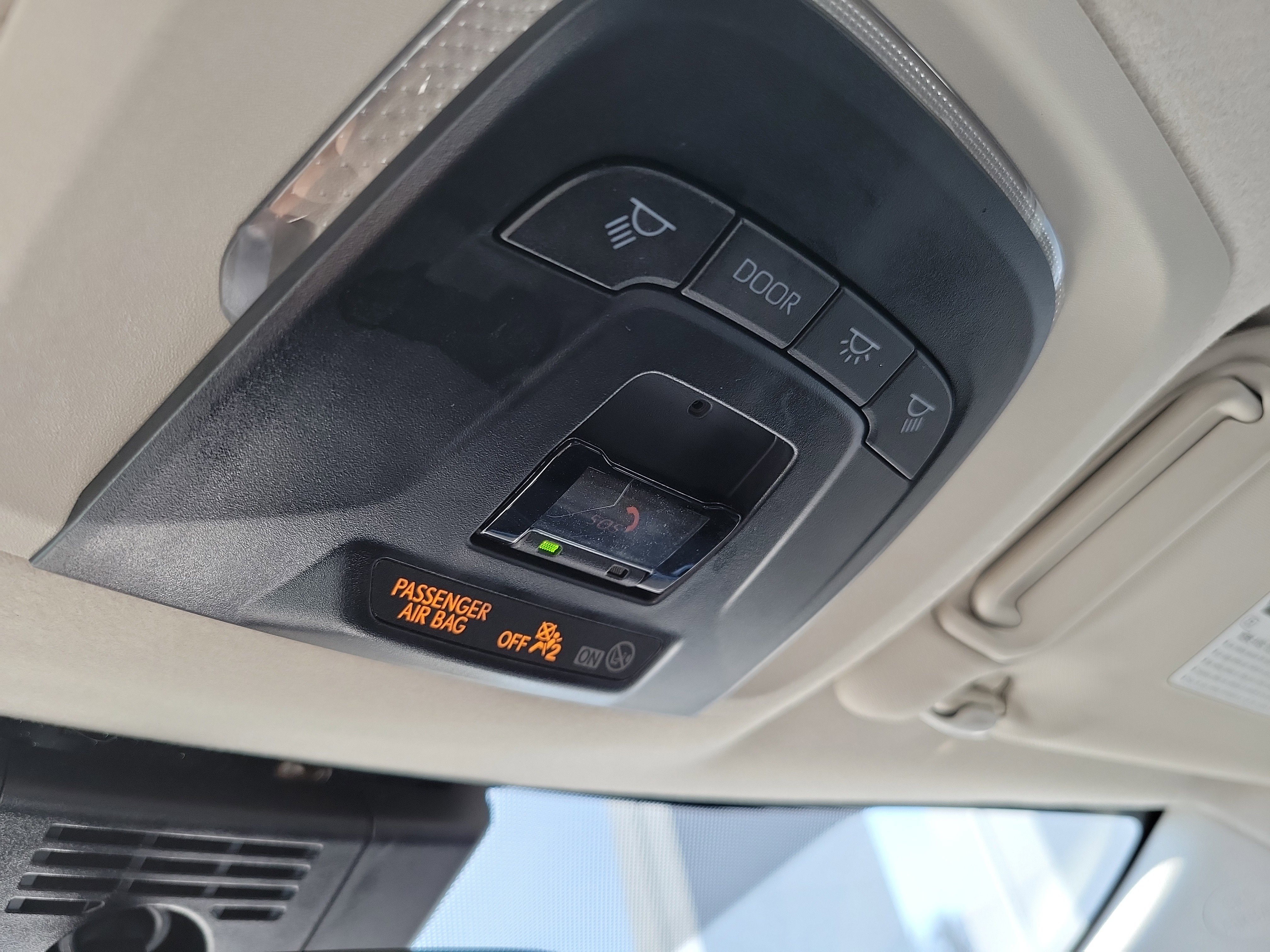 Certified 2024 Toyota Corolla LE image 31