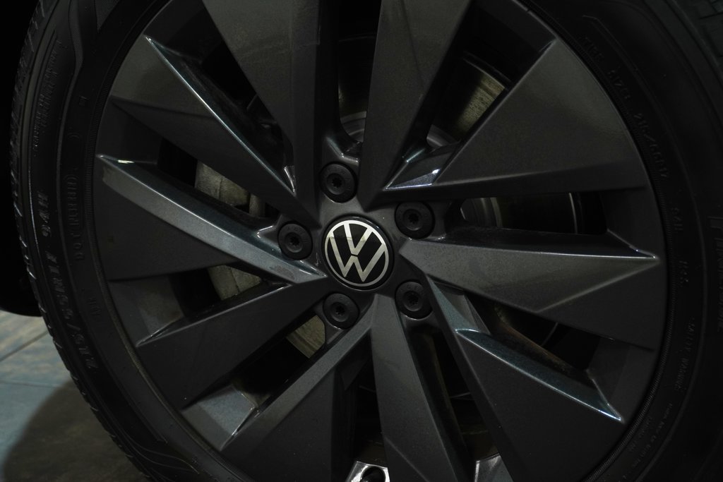 Used 2023 Volkswagen Taos S FWD image 8