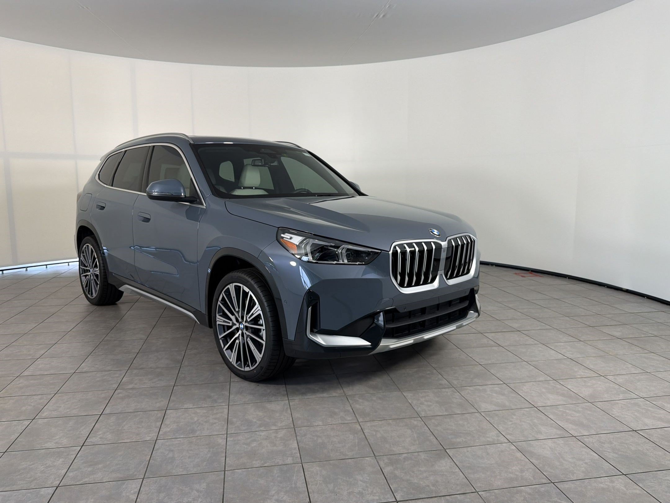 New 2026 BMW X1 xDrive28i w/ Convenience Package AWD/4WD image 7