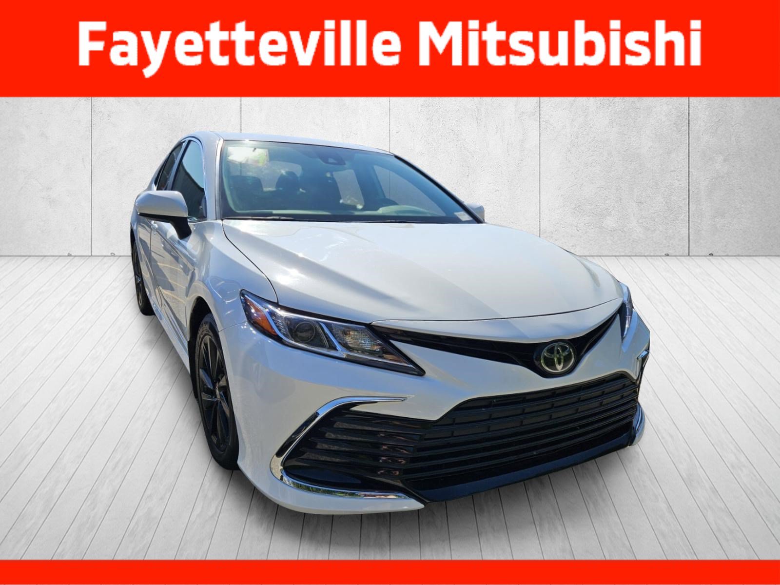 Used 2024 Toyota Camry LE AWD/4WD image 3