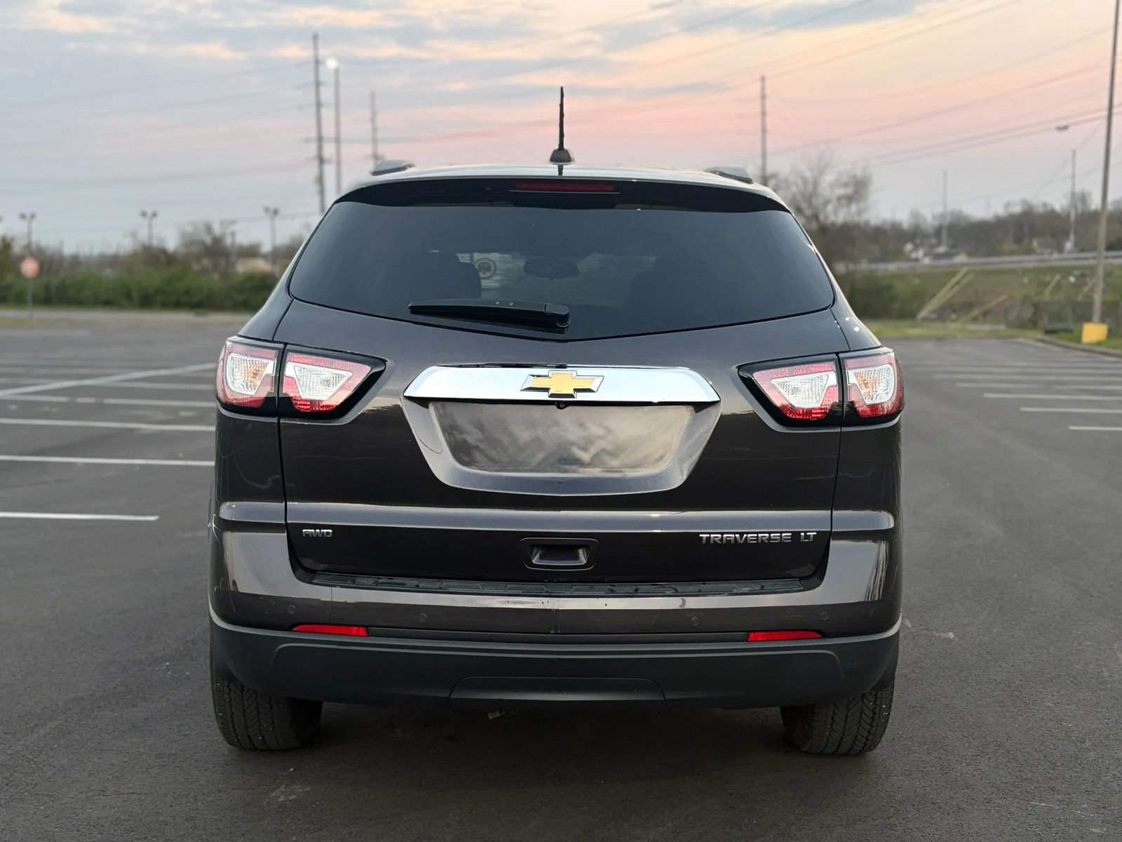 Used 2016 Chevrolet Traverse LT image 4