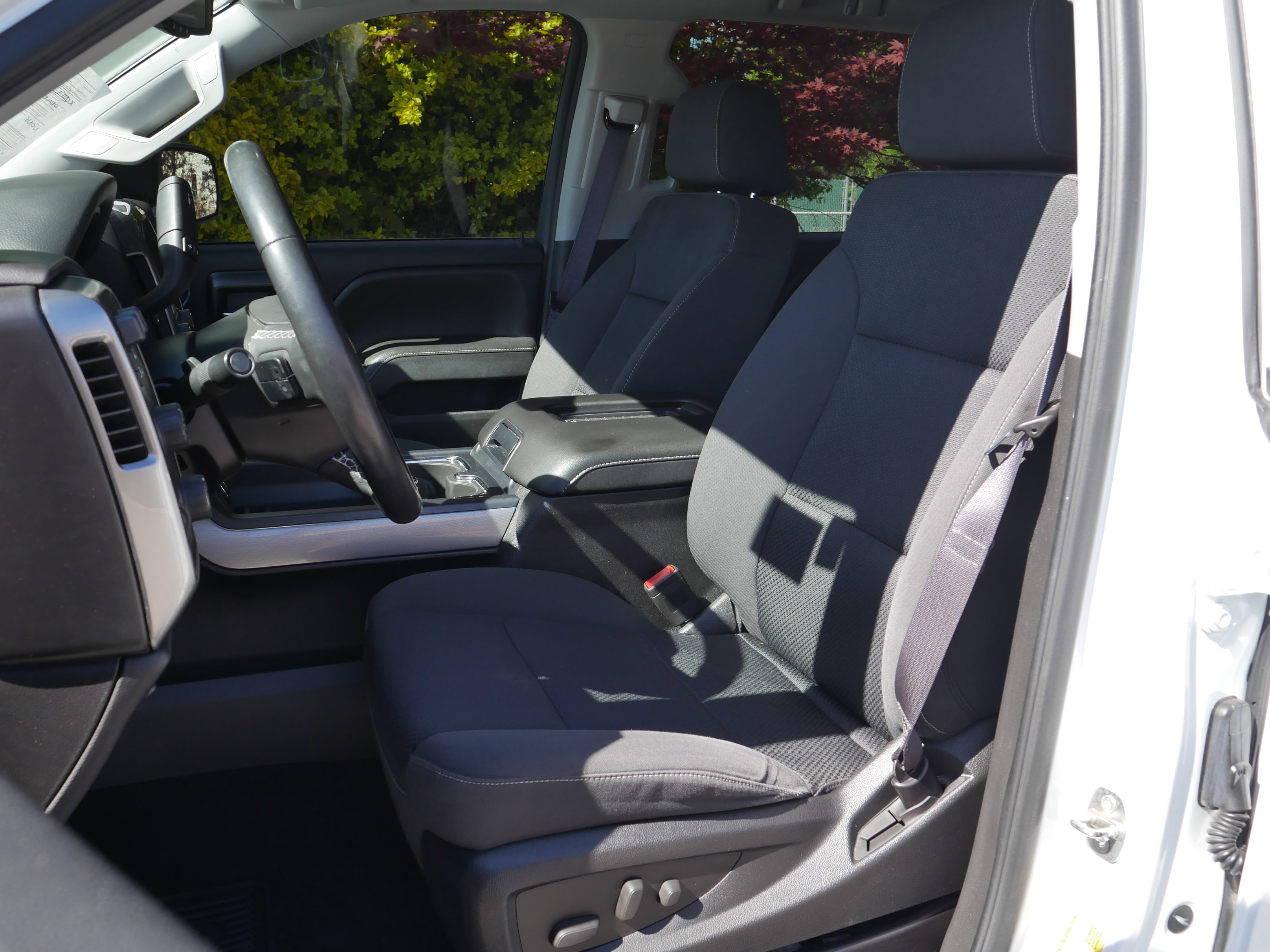 Used 2016 Chevrolet Silverado 1500 LT w/ All Star Edition AWD/4WD image 28
