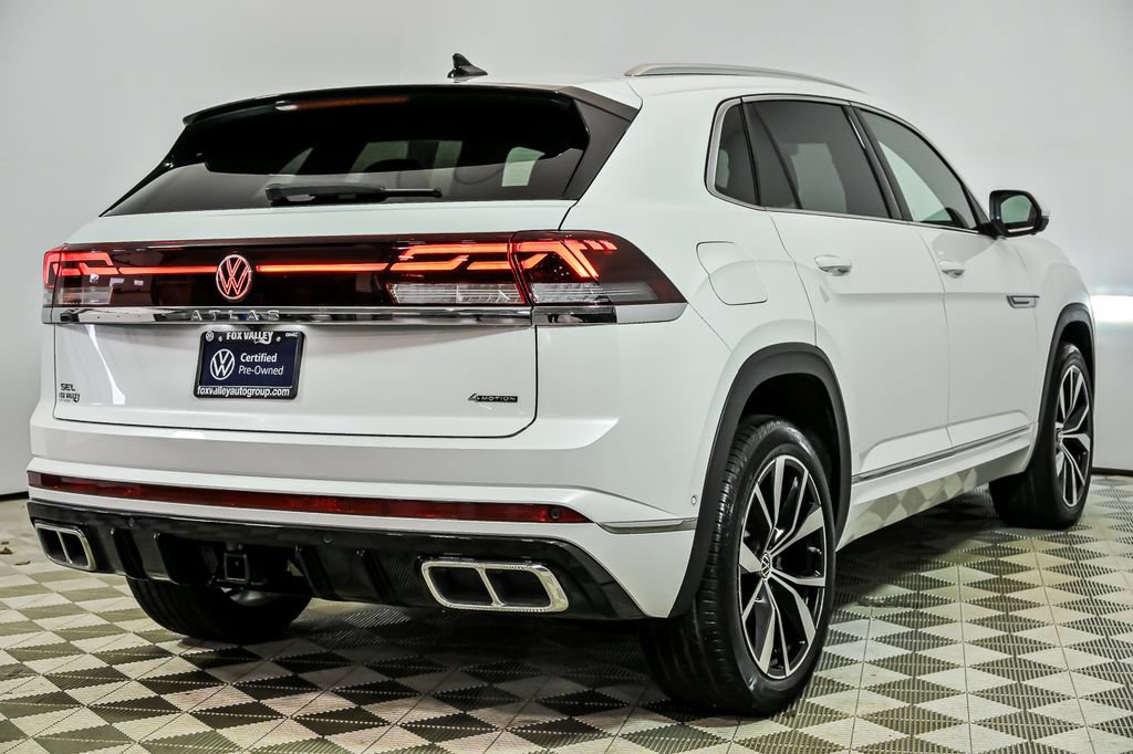 Certified 2025 Volkswagen Atlas Cross Sport SEL Premium R-Line AWD/4WD image 8