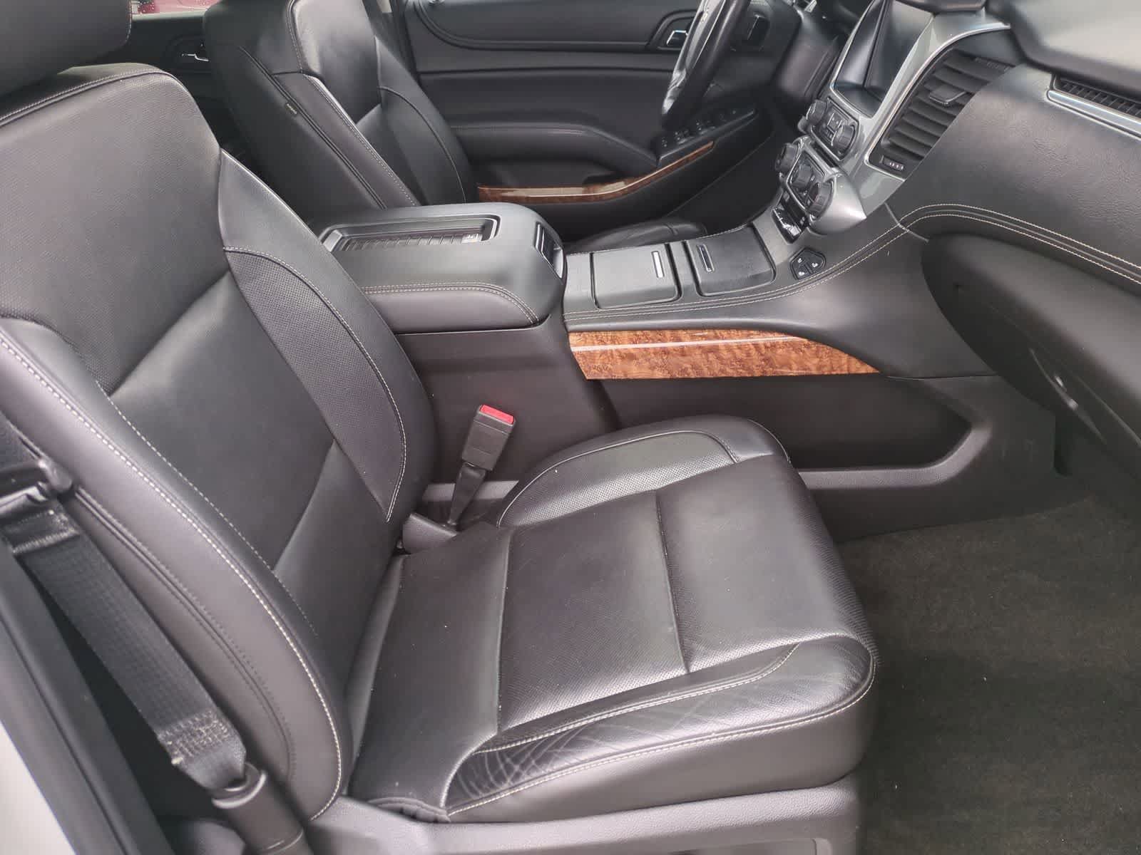 Used 2018 Chevrolet Tahoe Premier AWD/4WD image 23