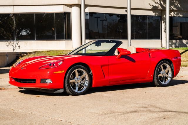 Used 2006 Chevrolet Corvette Convertible w/ Preferred Equipment Group image 57