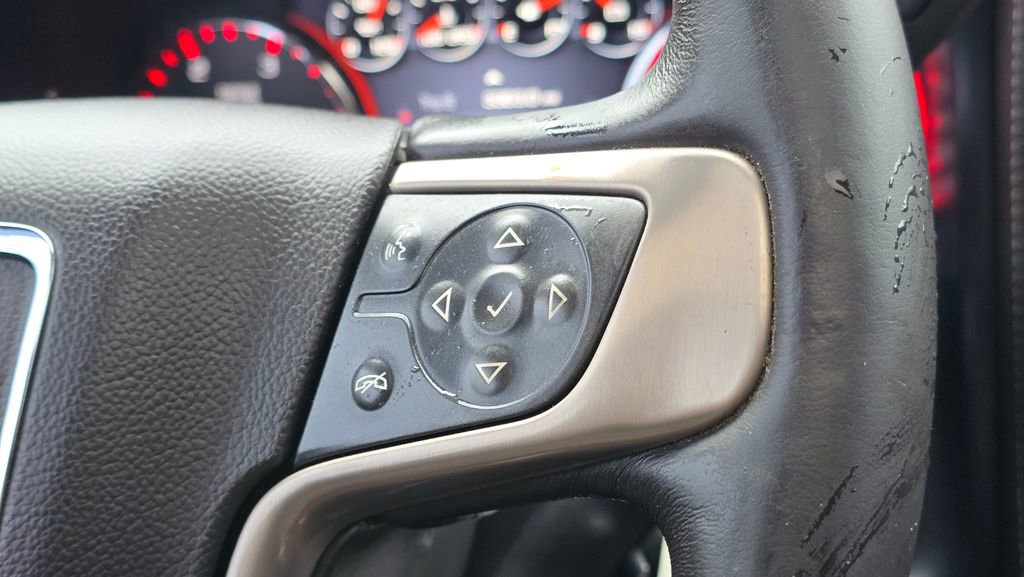 Used 2015 GMC Sierra 2500 Denali w/ Duramax Plus Package AWD/4WD image 67
