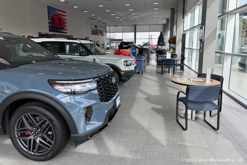 New 2026 Ford Explorer Active w/ Active Comfort Package image 35