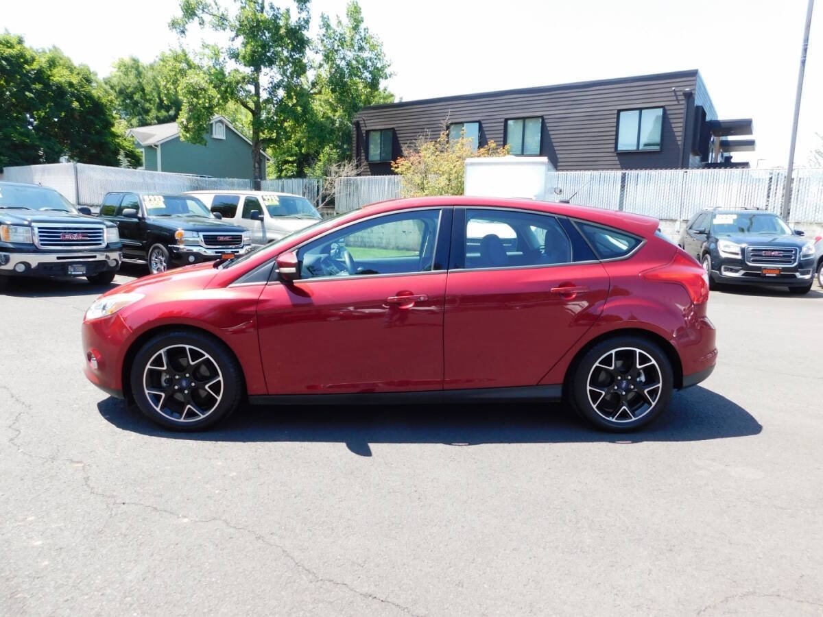 Used 2014 Ford Focus SE w/ Equipment Group 201A FWD image 20