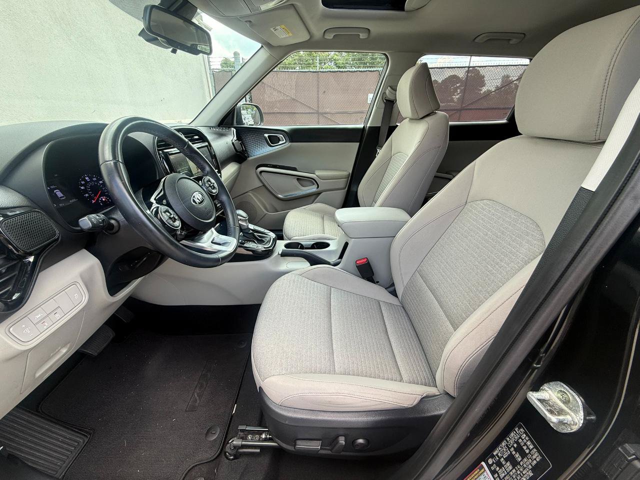 Used 2021 Kia Soul EX FWD image 27