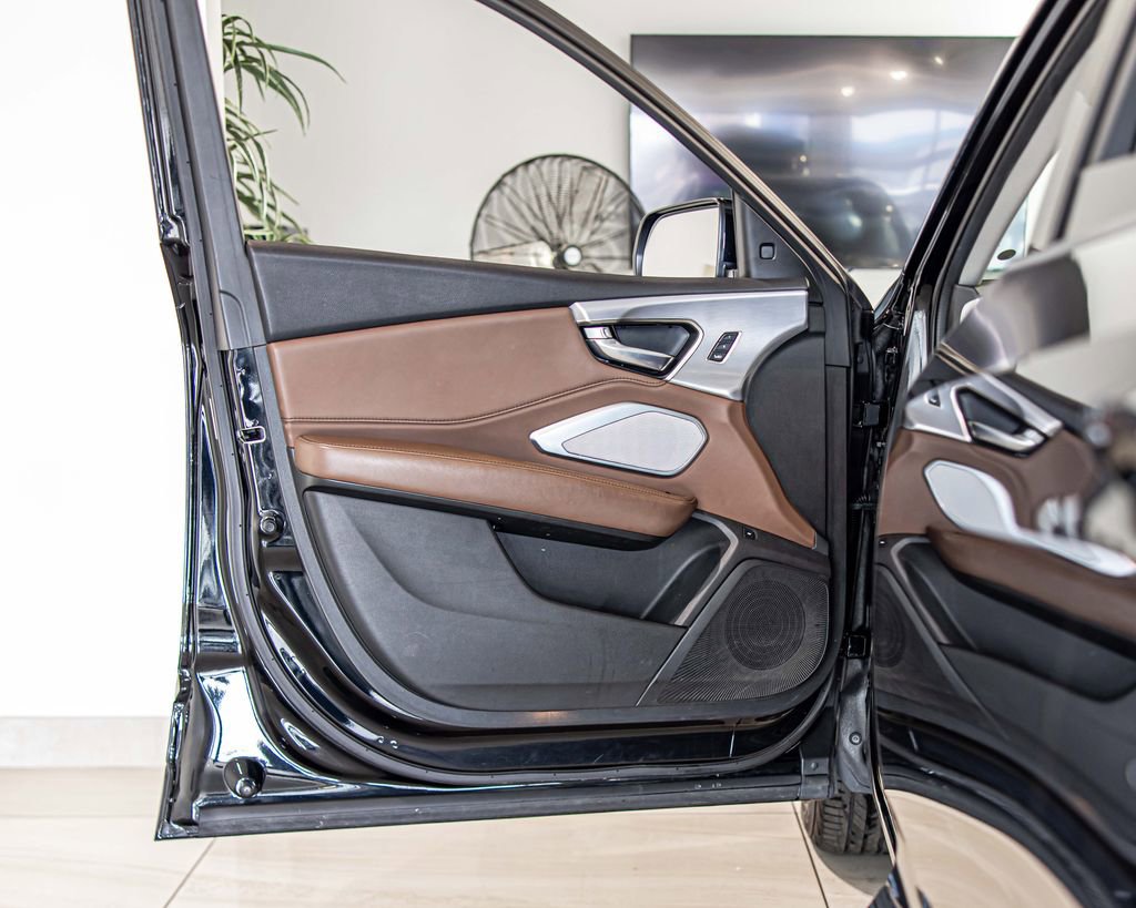 Used 2020 Acura RDX w/ Technology Package image 32