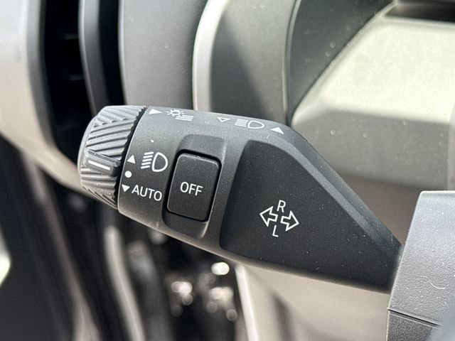 Used 2025 BMW X3 xDrive30i w/ Premium Package AWD/4WD image 33