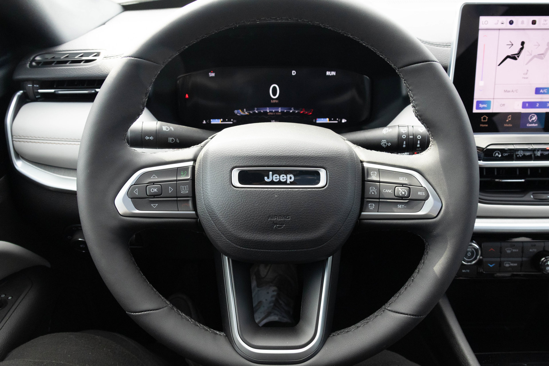 New 2026 Jeep Compass Limited w/ Sun, Sound & Navigation Group AWD/4WD image 27